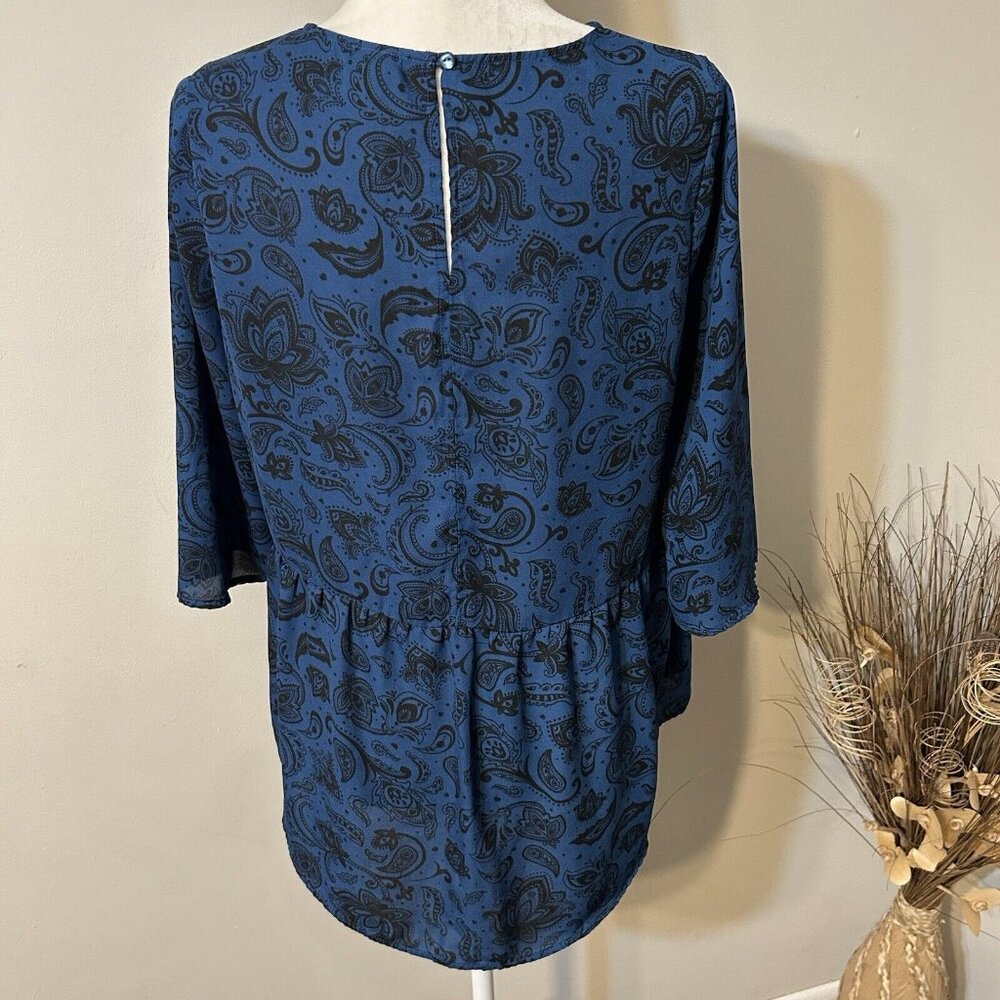 Faded Glory Peplum Top Women’s Medium M Blue Black Paisley ¾ Sleeves Crew Blouse - Picture 3 of 6